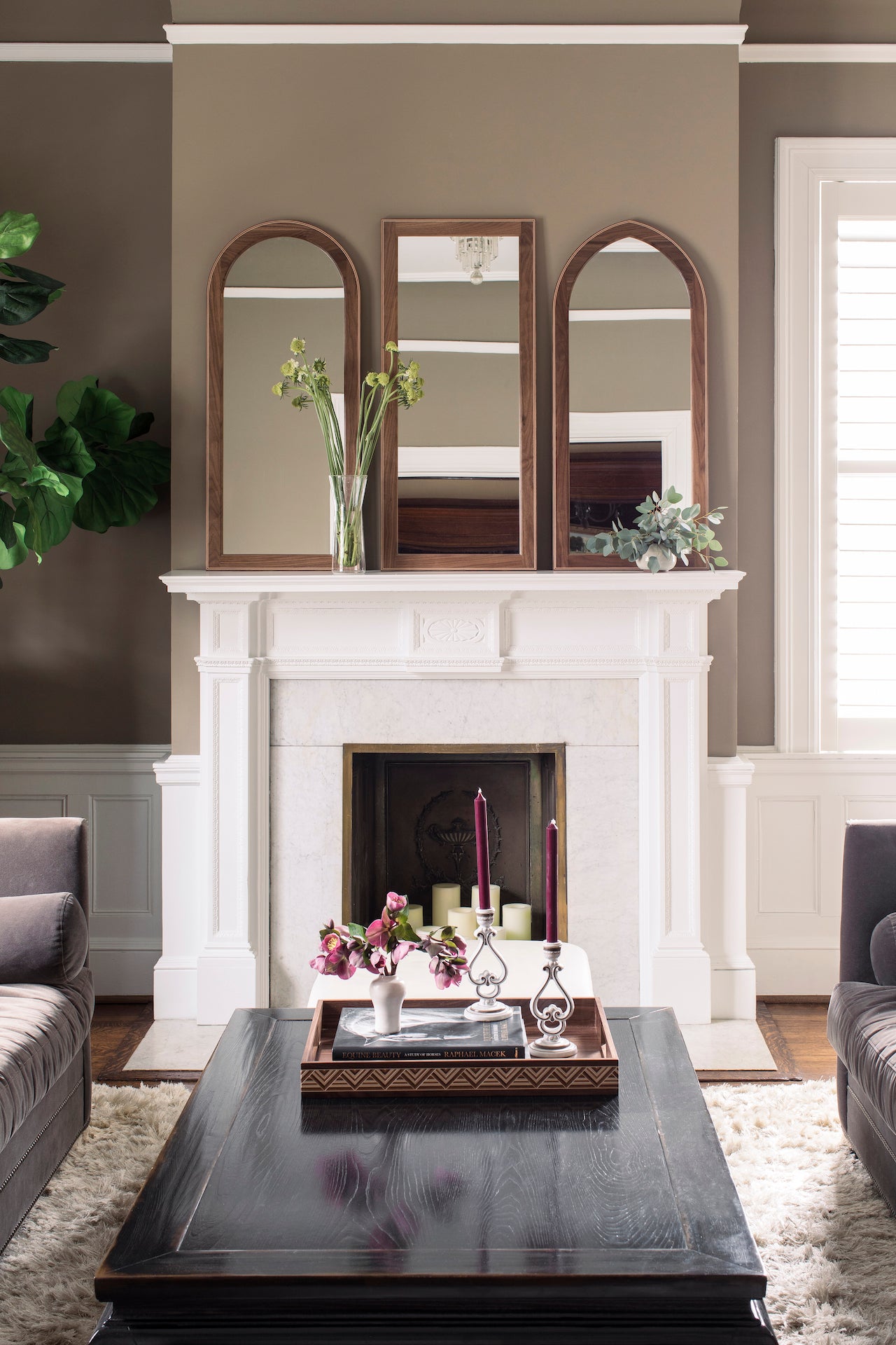 Haupt Tray in Walnut used as decorative tray in living space style in front of fireplace with mirrors – Ättlingar
