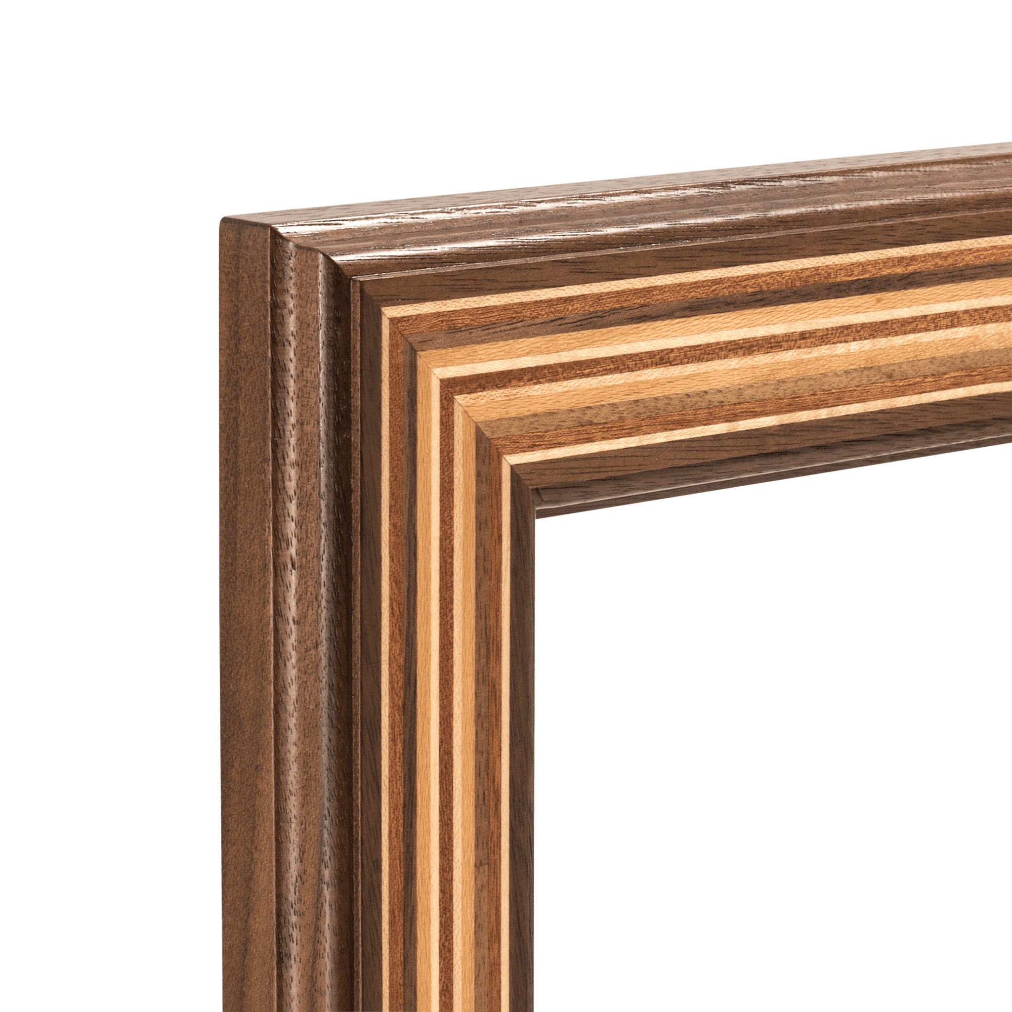 Linnea Mirror for Luxury Bathroom Mirror in Walnut Close Up - Ättlingar